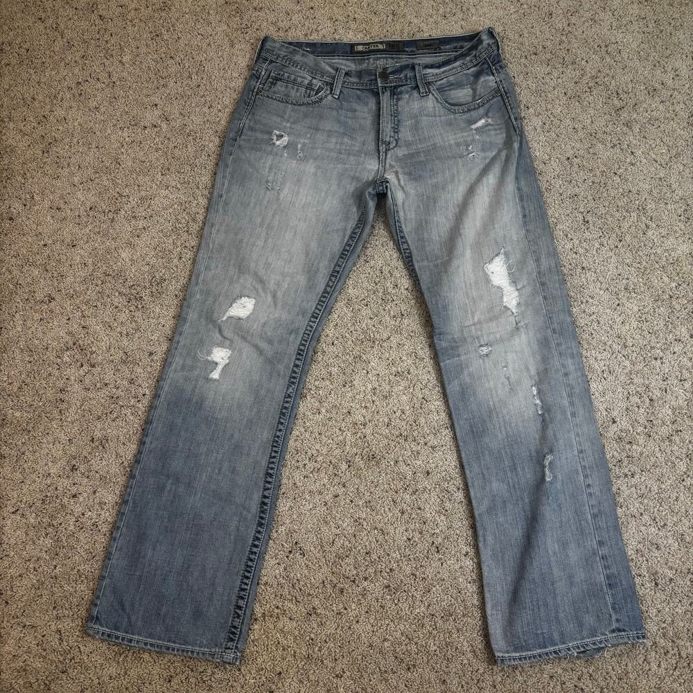 BKE Carter Men’s 36L Bootcut Jeans Distressed Light Wash Denim Buckle